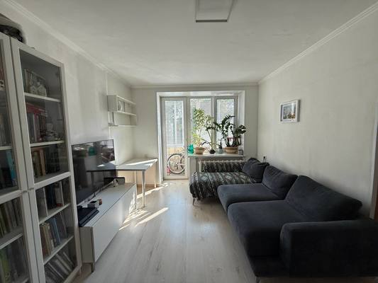Продам трехкомнатную (3-комн.) квартиру, Каширское ш, 44 к3, Москва г