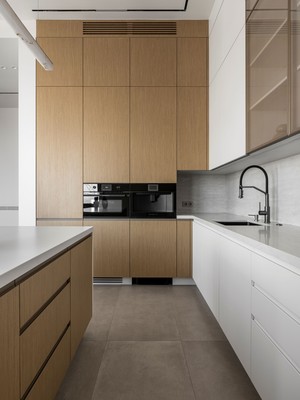 Продам трехкомнатную (3-комн.) квартиру, Генерала Дорохова пр-кт, 49, Москва г