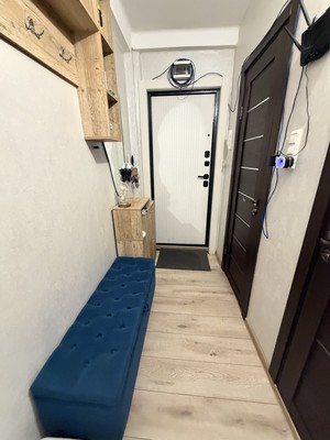 Продам трехкомнатную (3-комн.) квартиру, Павловская ул, 78, Колпино г