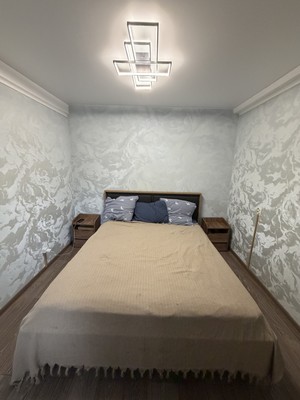 Продам трехкомнатную (3-комн.) квартиру, Павловская ул, 78, Колпино г