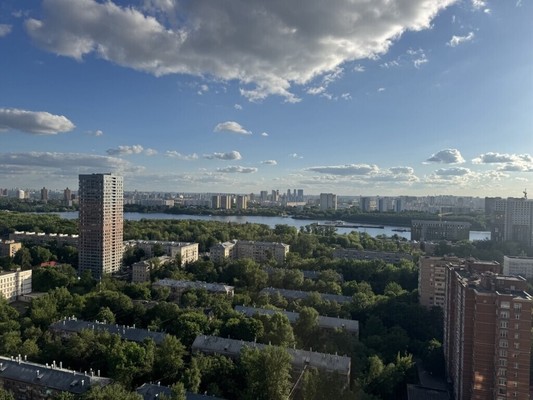 Продам многокомнатную квартиру, Фестивальная ул, 15к4, Москва г