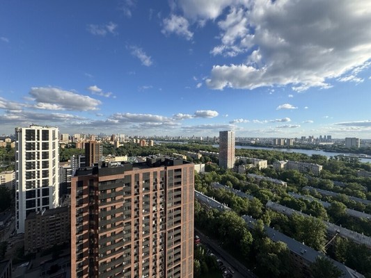 Продам многокомнатную квартиру, Фестивальная ул, 15к4, Москва г