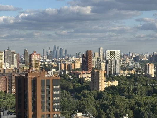 Продам многокомнатную квартиру, Фестивальная ул, 15к4, Москва г