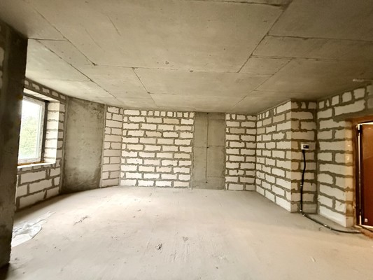Продам однокомнатную (1-комн.) квартиру, Дмитровская ул, 21, Базарово д