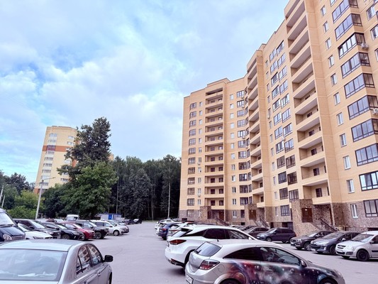 Продам однокомнатную (1-комн.) квартиру, Дмитровская ул, 21, Базарово д