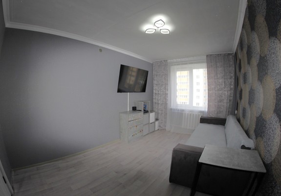Продам трехкомнатную (3-комн.) квартиру, Каляева ул, 14, Пермь г