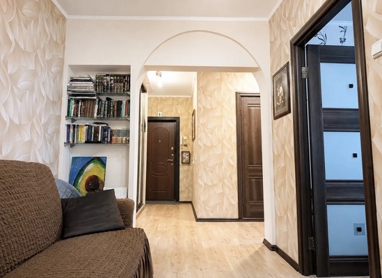 Продам трехкомнатную (3-комн.) квартиру, Академика Доллежаля (Кузнечики мкр.) ул, 13, Подольск г