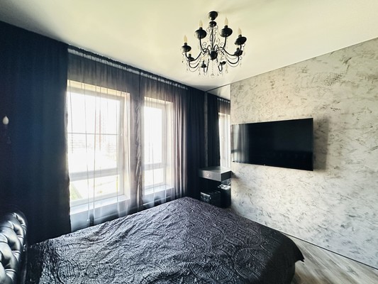 Продам трехкомнатную (3-комн.) квартиру, 8 Марта ул, 12к1, Люберцы г