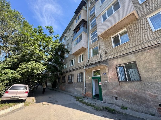 Продам трехкомнатную (3-комн.) квартиру, Пограничная ул, 19, Находка г