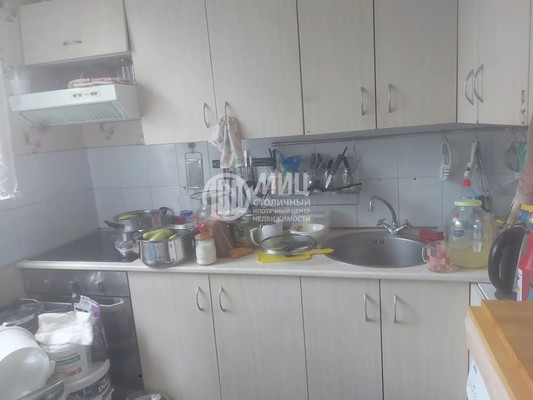 Продам однокомнатную (1-комн.) квартиру, Пятницкое ш, 6, Москва г