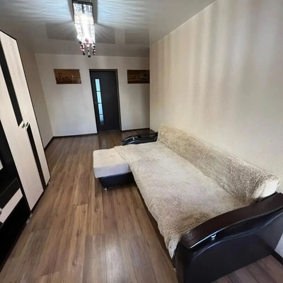 Продам трехкомнатную (3-комн.) квартиру, Академика Губкина ул, 25к2, Казань г