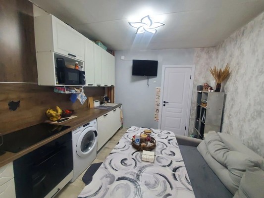 Продам трехкомнатную (3-комн.) квартиру, Гаврилова ул, 4, Казань г