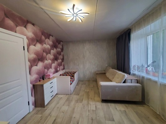 Продам трехкомнатную (3-комн.) квартиру, Гаврилова ул, 4, Казань г