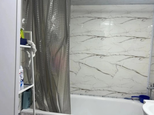 Продам трехкомнатную (3-комн.) квартиру, Гаврилова ул, 4, Казань г