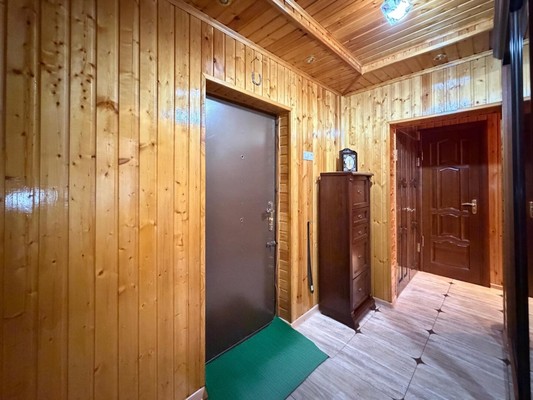Продам двухкомнатную (2-комн.) квартиру, Фрунзе ул, 7, Баксан г