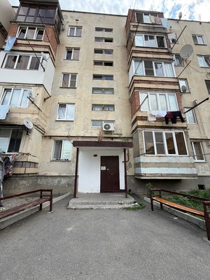 Продам двухкомнатную (2-комн.) квартиру, Фрунзе ул, 7, Баксан г