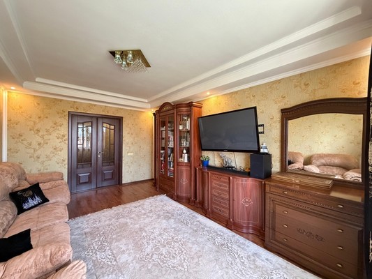 Продам многокомнатную квартиру, Тарчокова ул, 58, Нальчик г