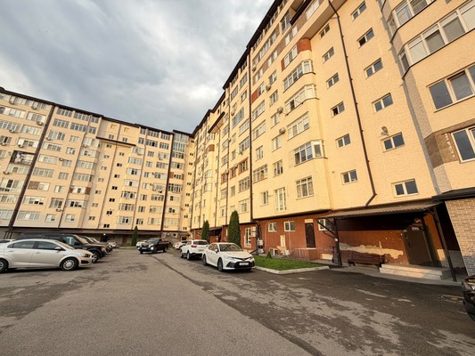 Продам трехкомнатную (3-комн.) квартиру, Тарчокова ул, 21к5, Нальчик г