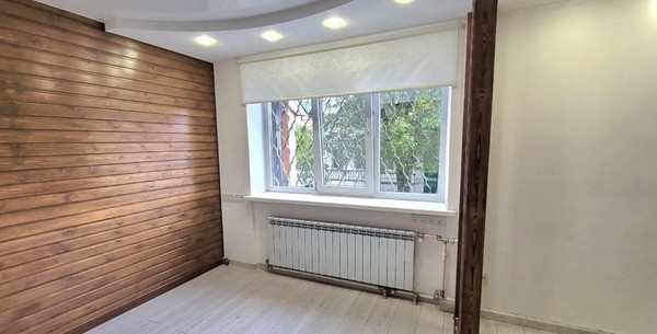 Продам трехкомнатную (3-комн.) квартиру, Семафорная ул, 6, Симферополь г