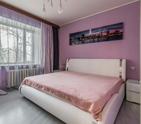 Сдам двухкомнатную (2-комн.) квартиру, Большая Бронная ул, 9, Москва г