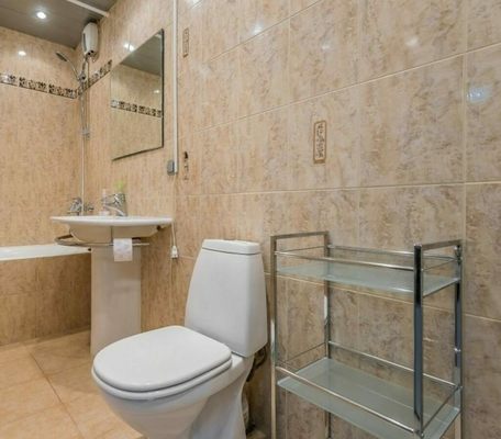 Сдам двухкомнатную (2-комн.) квартиру, Большая Бронная ул, 9, Москва г