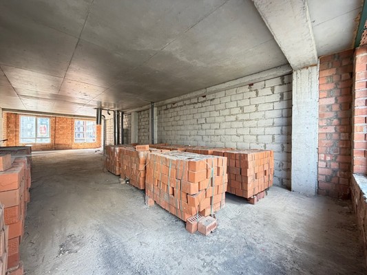 Продам трехкомнатную (3-комн.) квартиру, Т.Идарова ул, 182, Нальчик г