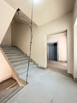 Продам трехкомнатную (3-комн.) квартиру, Т.Идарова ул, 182, Нальчик г