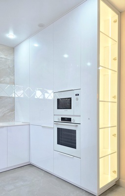 Продам трехкомнатную (3-комн.) , Космонавта Леонова ул, 47, Калининград г