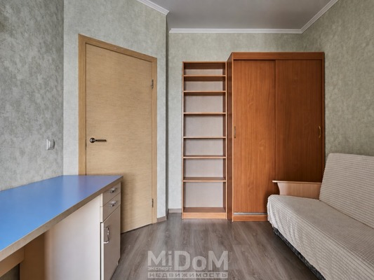 Продам однокомнатную (1-комн.) квартиру, Дачная ул, 10к5, Цвылево п. ж/д ст.