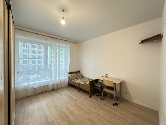 Продам двухкомнатную (2-комн.) квартиру, Александры Монаховой ул, 90к2, Коммунарка п