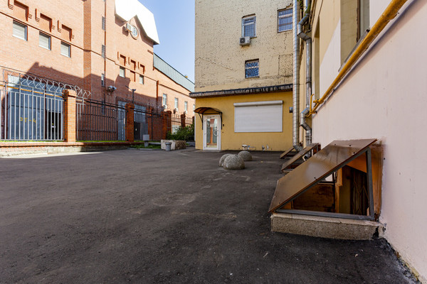 Продам коммерческое помещение 154,5 м2, Козихинский Б. пер, 5, Москва г
