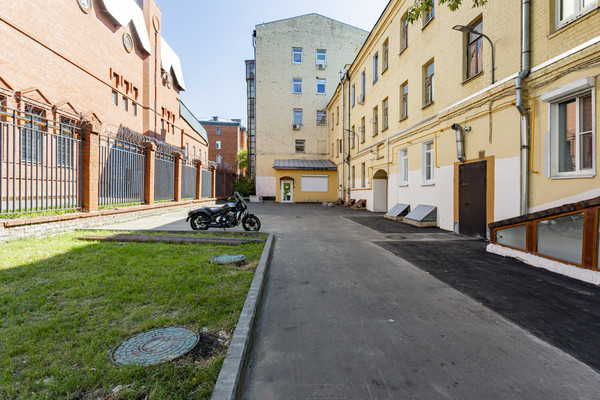Продам коммерческое помещение 154,5 м2, Козихинский Б. пер, 5, Москва г