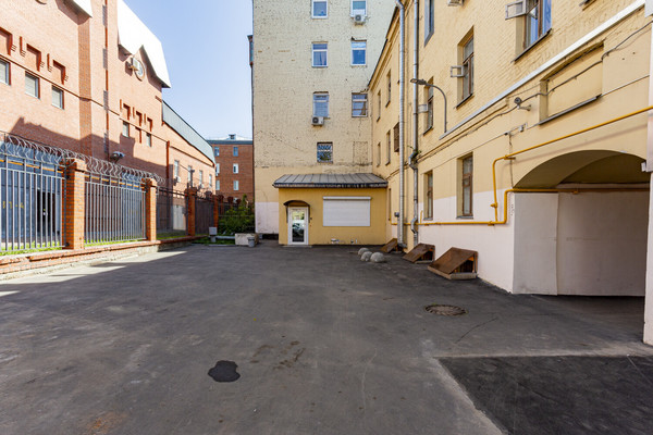 Продам коммерческое помещение 154,5 м2, Козихинский Б. пер, 5, Москва г