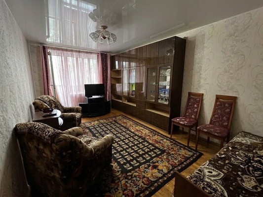 Продам двухкомнатную (2-комн.) квартиру, Чугунные Ворота ул, 17, Москва г