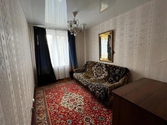 Продам двухкомнатную (2-комн.) квартиру, Чугунные Ворота ул, 17, Москва г