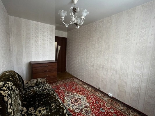 Продам двухкомнатную (2-комн.) квартиру, Чугунные Ворота ул, 17, Москва г