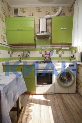 Продам двухкомнатную (2-комн.) квартиру, Свободный пр-кт, 43а, Красноярск г