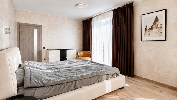 Продам трехкомнатную (3-комн.) квартиру, Гришина ул, 16к31, Москва г