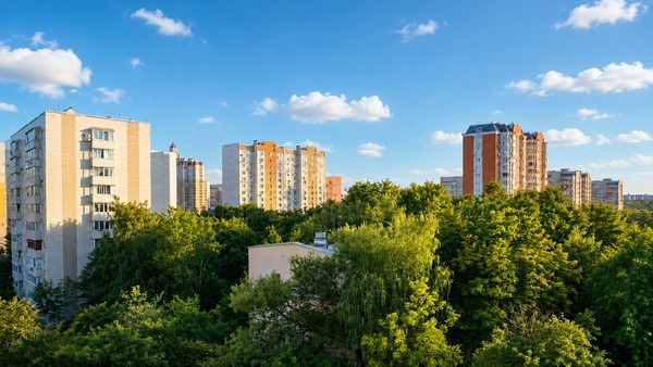 Продам трехкомнатную (3-комн.) квартиру, Гришина ул, 16к31, Москва г