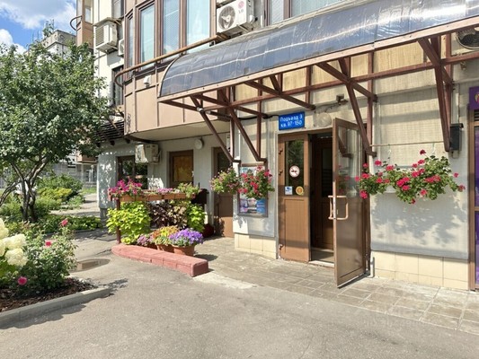 Продам двухкомнатную (2-комн.) квартиру, Новочерёмушкинская ул, 63к2, Москва г