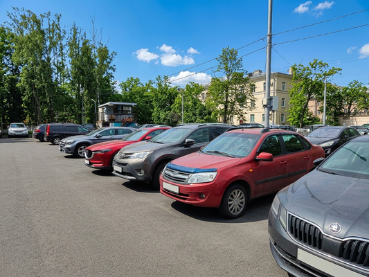 Сдам машиноместо 15 м2, Гданьская ул, 3, Санкт-Петербург г