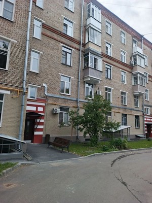 Продам трехкомнатную (3-комн.) квартиру, 1-я Владимирская ул, 22к2, Москва г