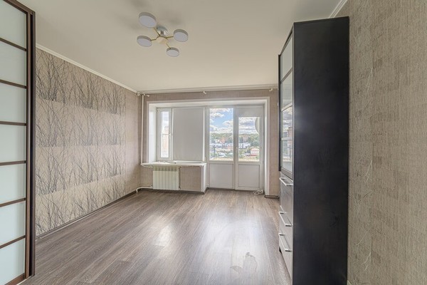 Продам двухкомнатную (2-комн.) квартиру, Кулакова ул, 3, Пенза г