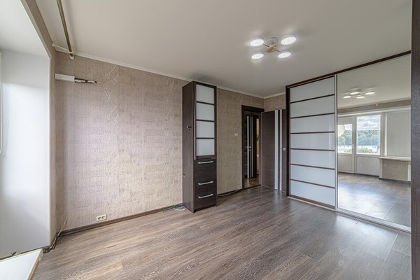 Продам двухкомнатную (2-комн.) квартиру, Кулакова ул, 3, Пенза г