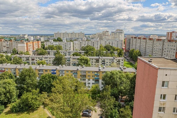 Продам двухкомнатную (2-комн.) квартиру, Кулакова ул, 3, Пенза г