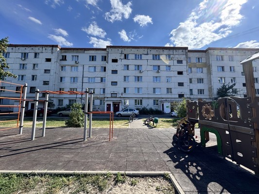 Продам двухкомнатную (2-комн.) квартиру, Севская ул, 19, Брянск г