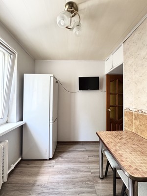 Продам двухкомнатную (2-комн.) квартиру, Олега Кошевого ул, 74, Брянск г