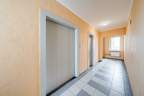 Продам двухкомнатную (2-комн.) квартиру, Бакинская ул, 14, Москва г