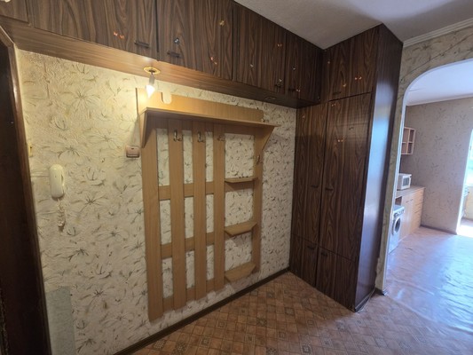 Продам однокомнатную (1-комн.) квартиру, Комарова б-р, 11/1, Ростов-на-Дону г
