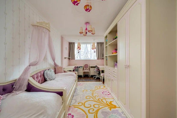 Продам трехкомнатную (3-комн.) квартиру, Краснобогатырская ул, 24к3, Москва г